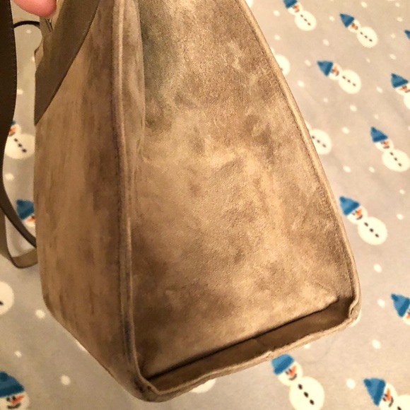 Salvatore Ferragamo Vera Suede Leather 2way Crossbody Handbag - Picture 5 of 10